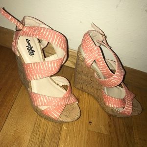 Summer wedges